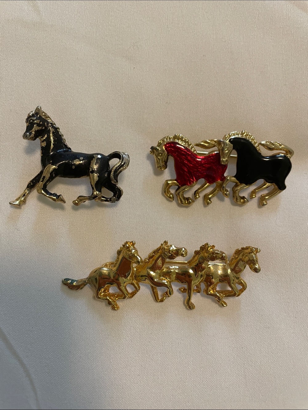 Vintage Black and Gold Horse Brooch
